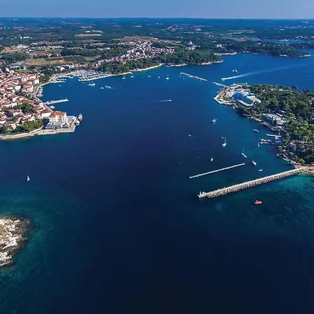 Holiday home Awesome In Porec